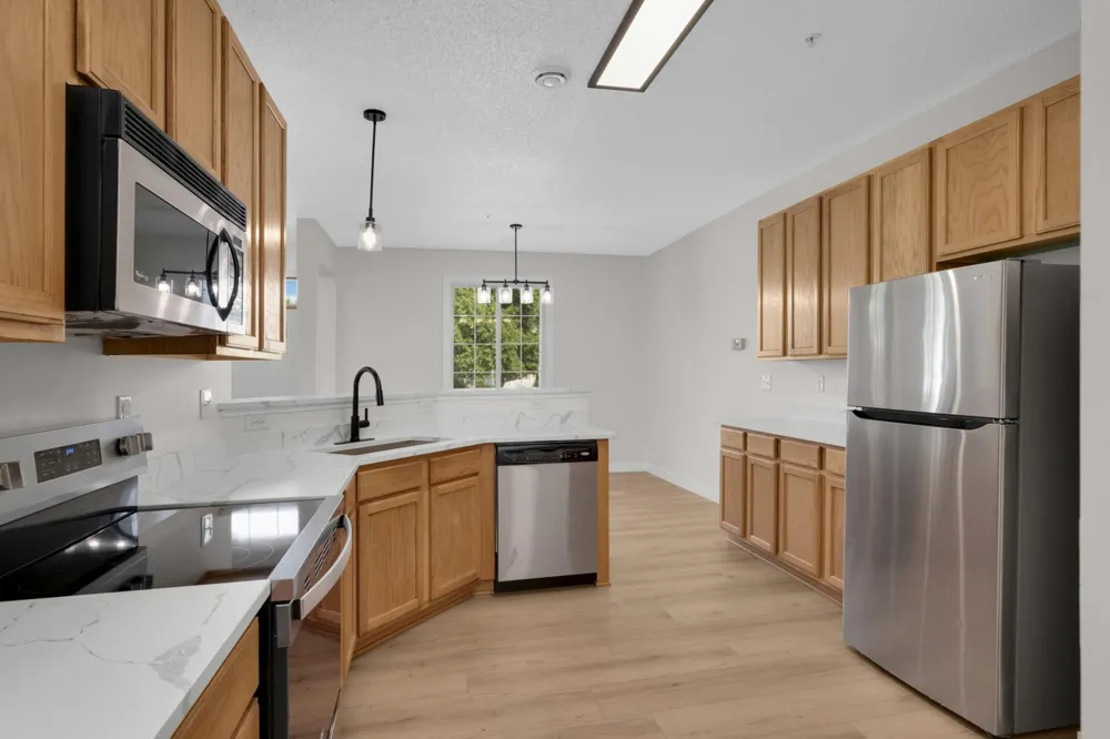 4691 Blaine Avenue #808 Inver Grove Heights, MN 55076