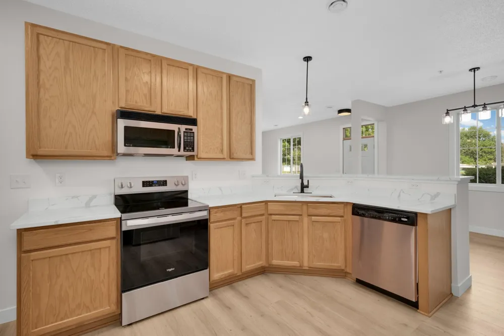 4691 Blaine Avenue #808 Inver Grove Heights, MN 55076
