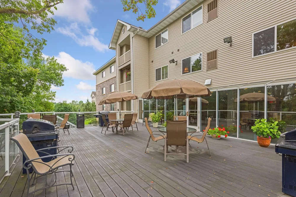1321 Lake Drive W #123 Chanhassen, MN 55317