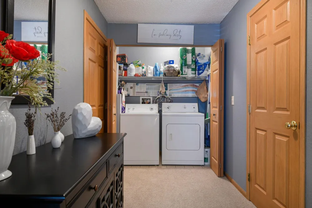1321 Lake Drive W #123 Chanhassen, MN 55317