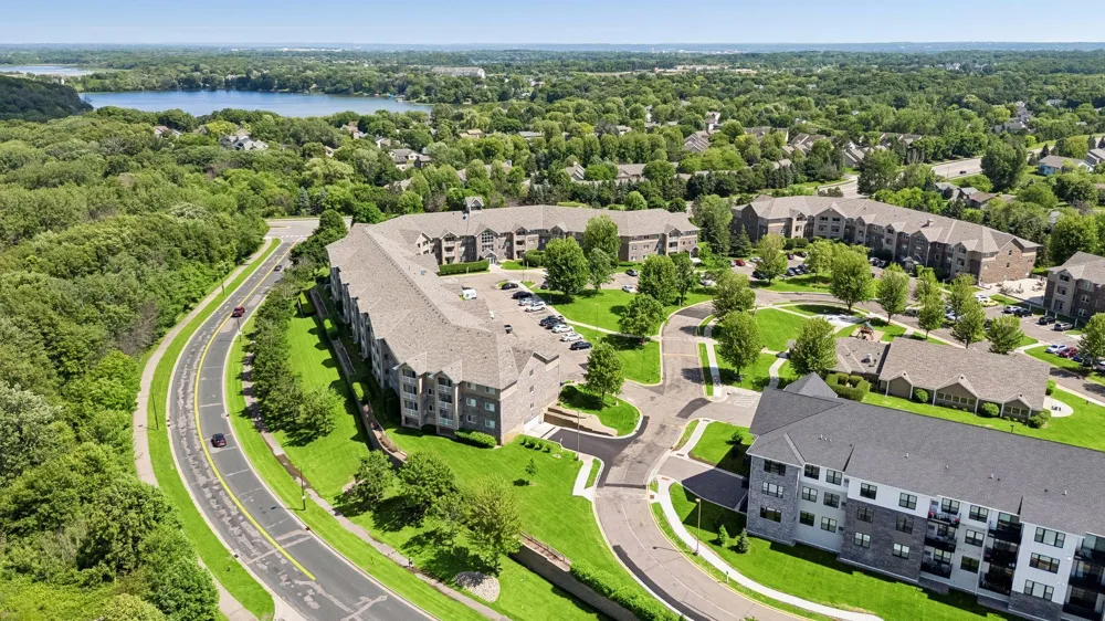 1321 Lake Drive W #123 Chanhassen, MN 55317