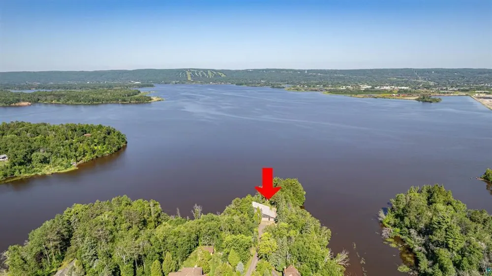26 Saint Albans Road Superior, WI 54880