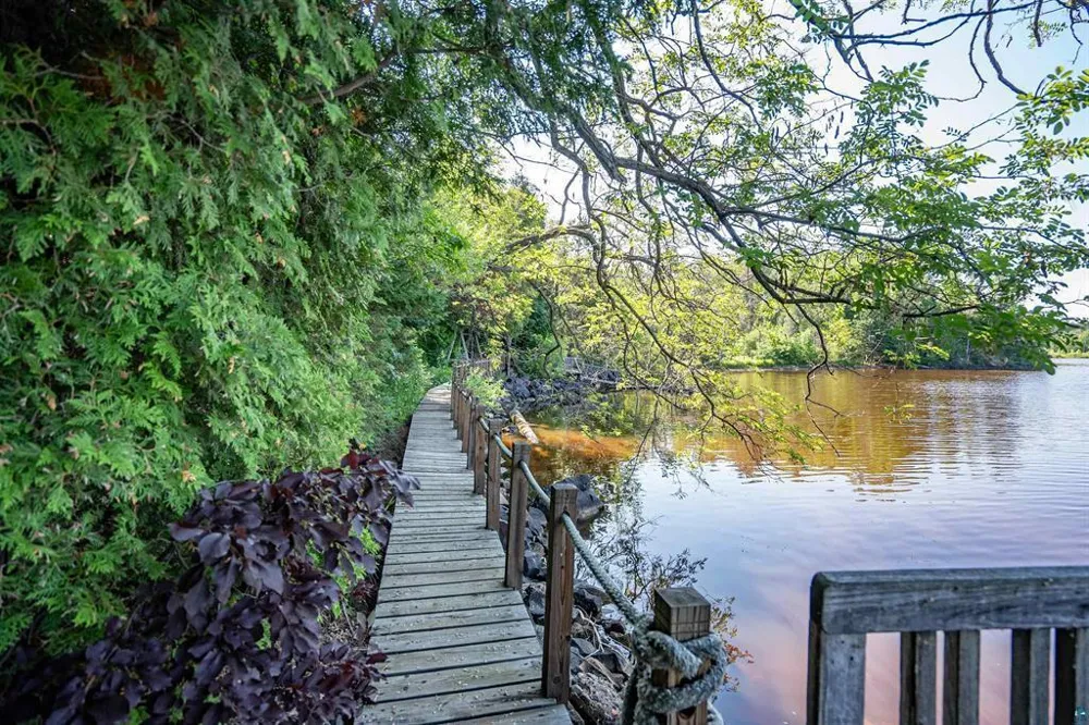 26 Saint Albans Road Superior, WI 54880