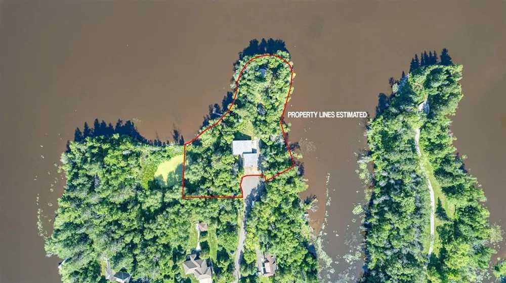 26 Saint Albans Road Superior, WI 54880