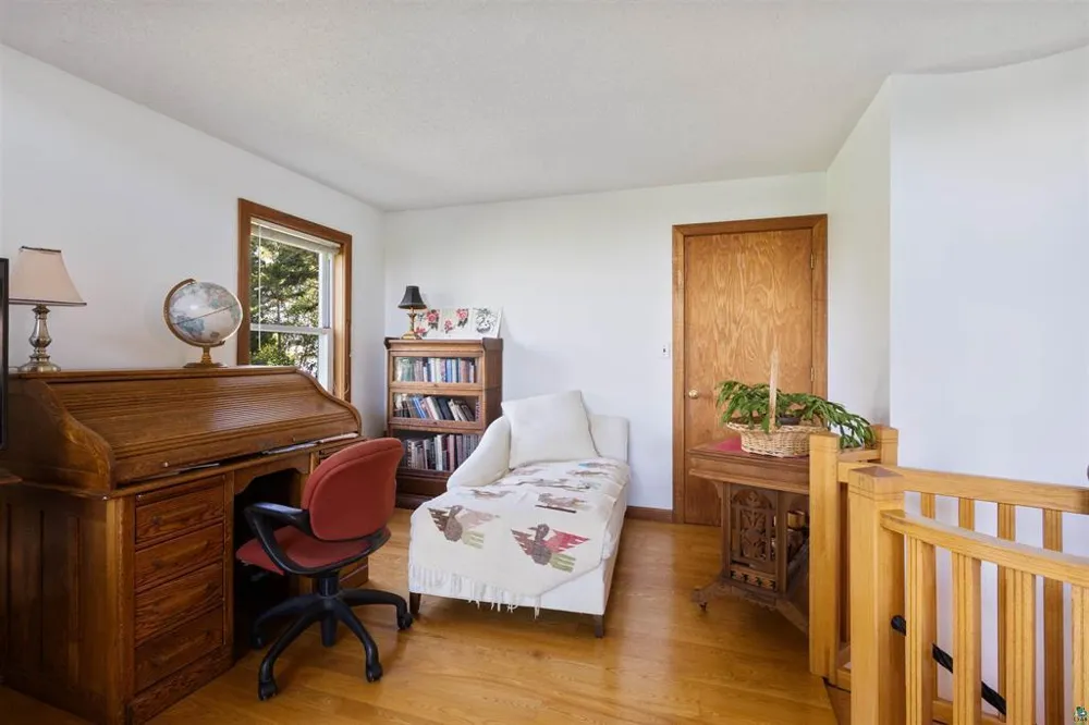 26 Saint Albans Road Superior, WI 54880