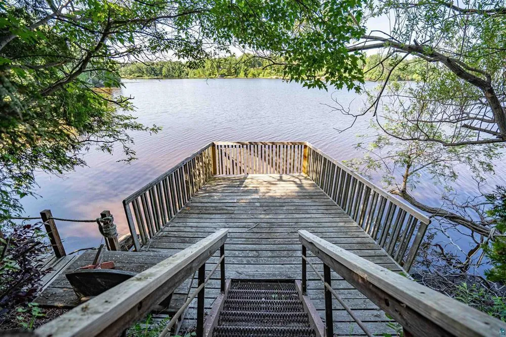 26 Saint Albans Road Superior, WI 54880