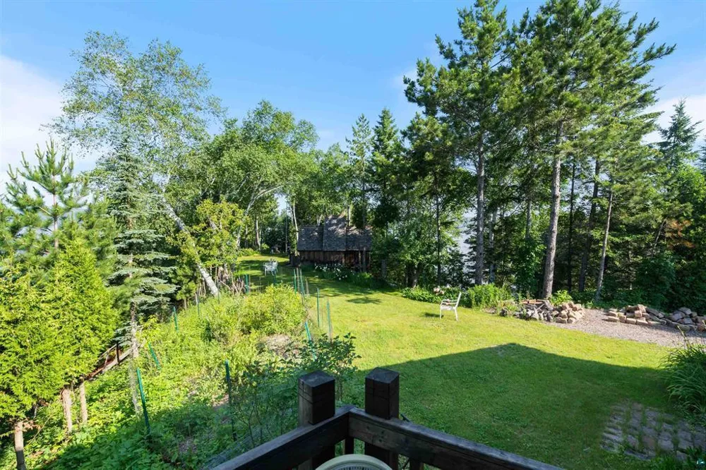 26 Saint Albans Road Superior, WI 54880