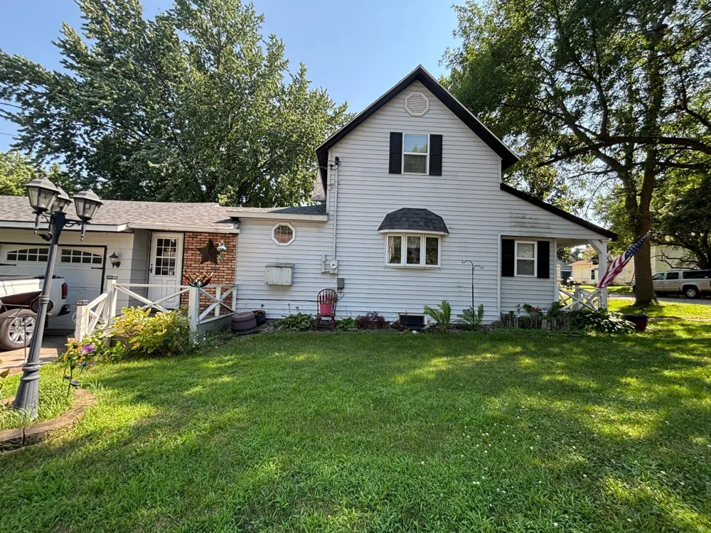 601 Harrison Avenue Sacred Heart, MN 56285
