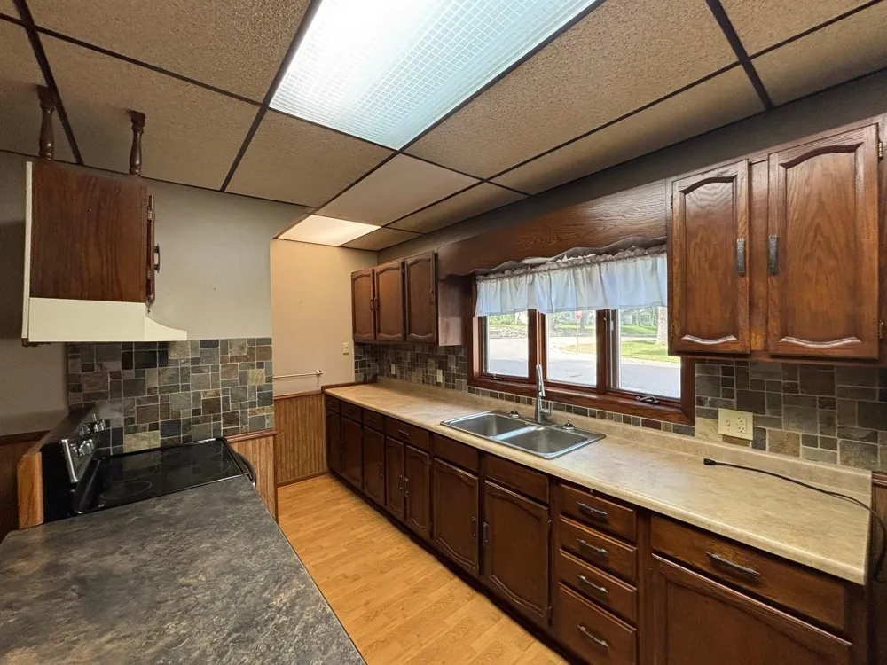 601 Harrison Avenue Sacred Heart, MN 56285