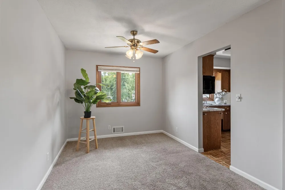 444 County Road B E Maplewood, MN 55117