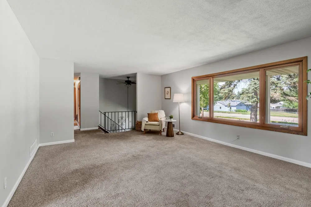 444 County Road B E Maplewood, MN 55117
