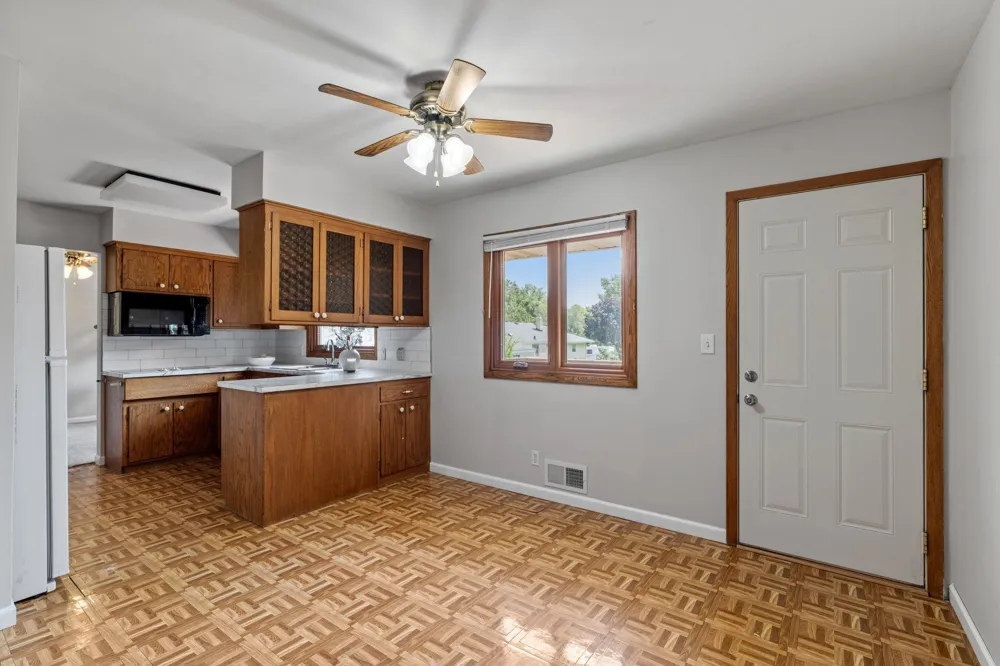 444 County Road B E Maplewood, MN 55117
