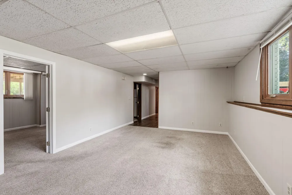 444 County Road B E Maplewood, MN 55117