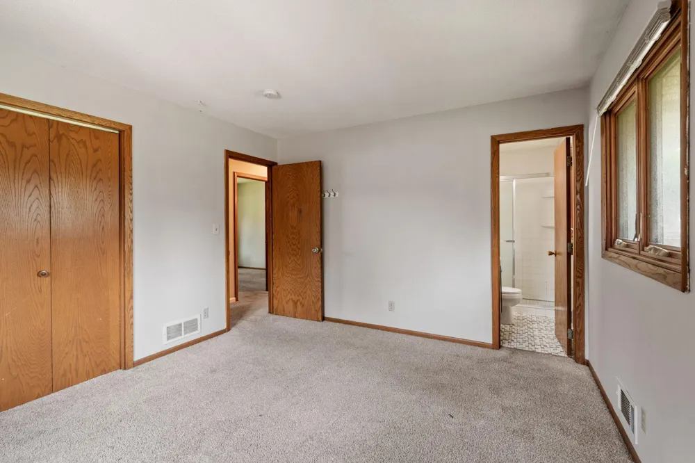 444 County Road B E Maplewood, MN 55117
