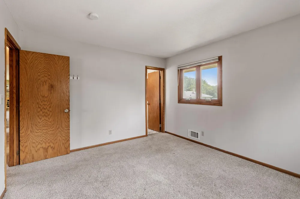 444 County Road B E Maplewood, MN 55117