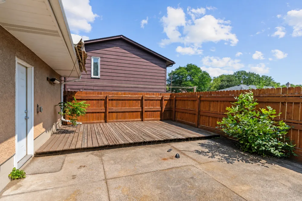 444 County Road B E Maplewood, MN 55117