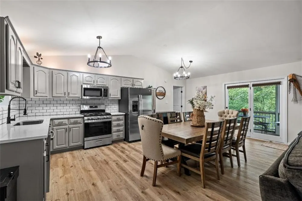 169 Windjammer Spur Hiawassee, GA 30546