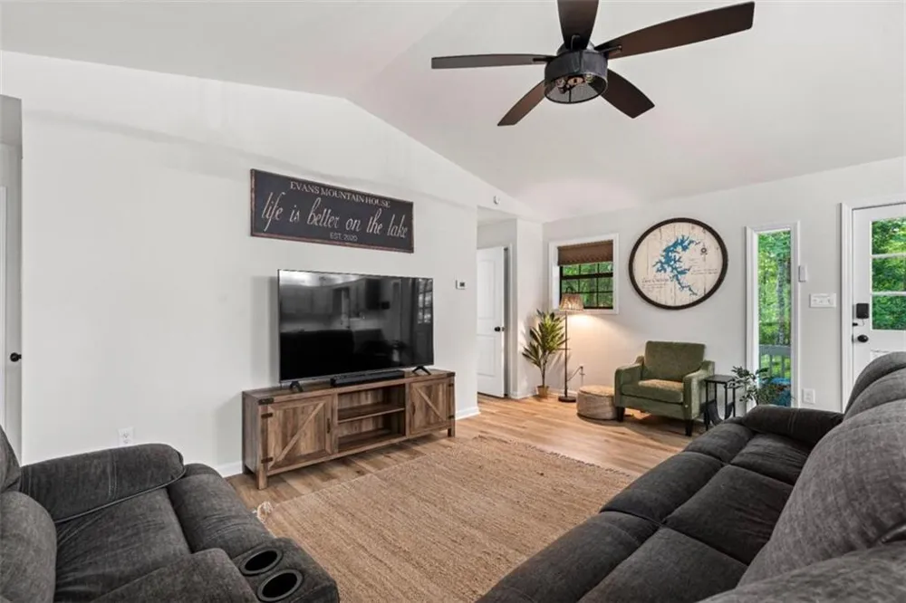 169 Windjammer Spur Hiawassee, GA 30546