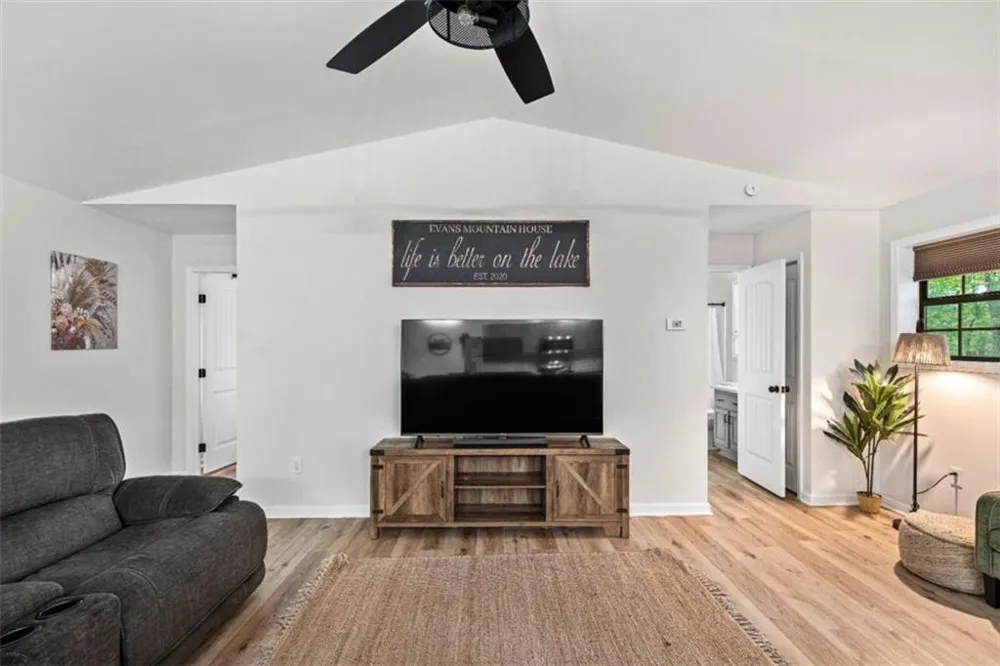 169 Windjammer Spur Hiawassee, GA 30546