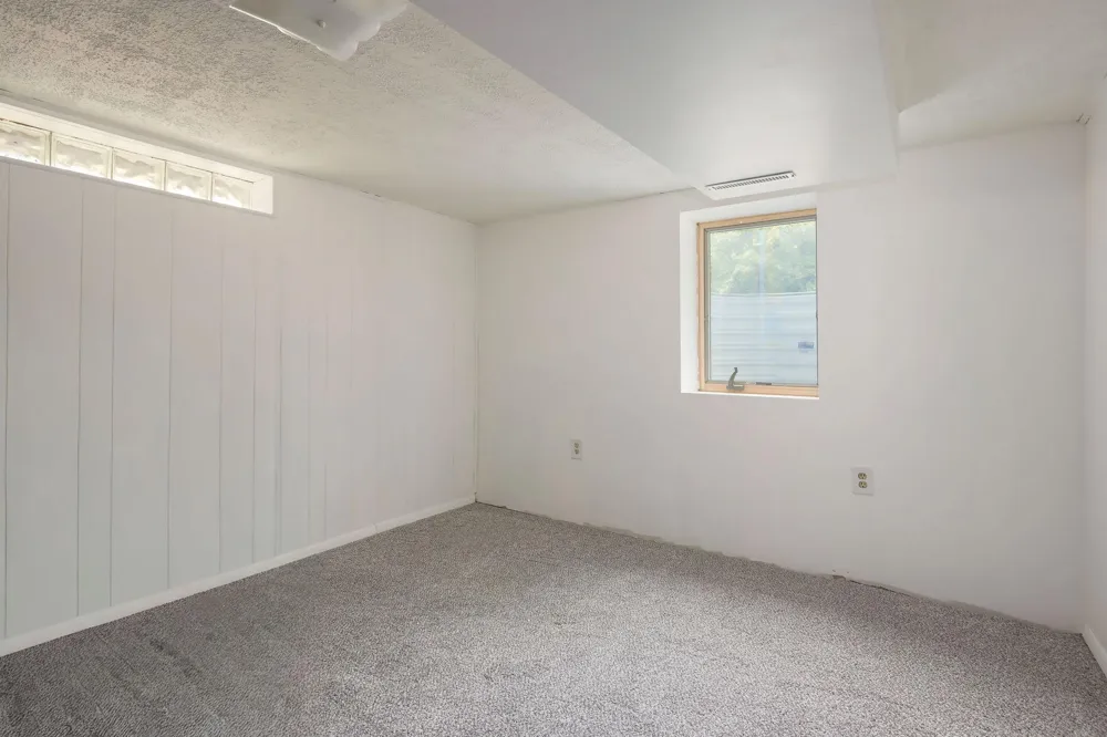 125 17th Street Newport, MN 55055