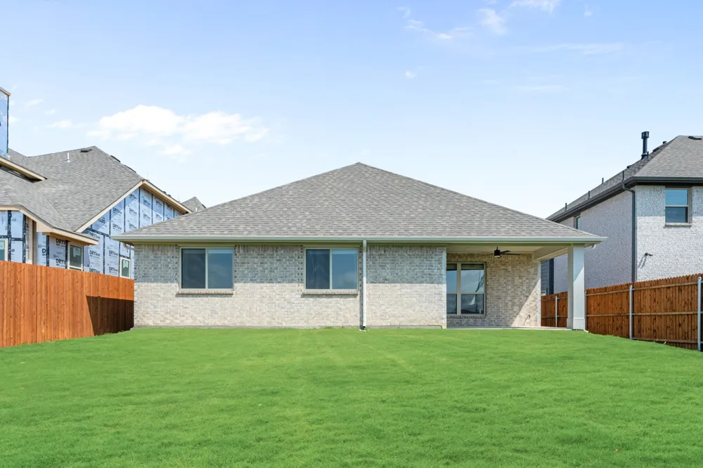 131 Kingfisher Lane Aledo, TX 76008