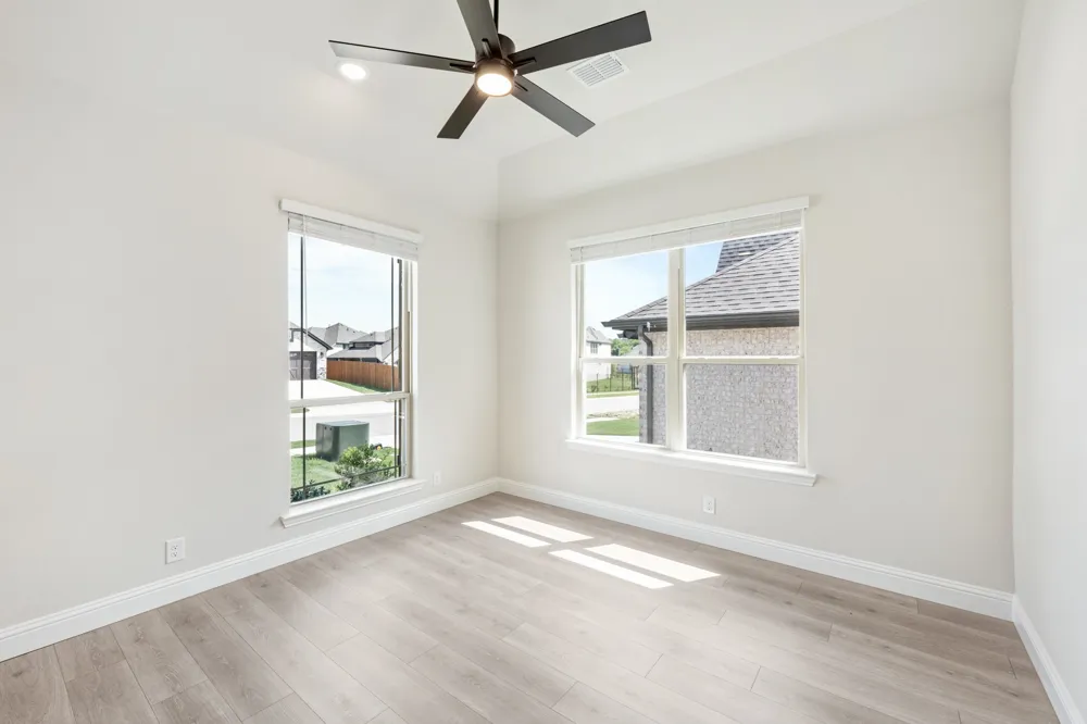 131 Kingfisher Lane Aledo, TX 76008