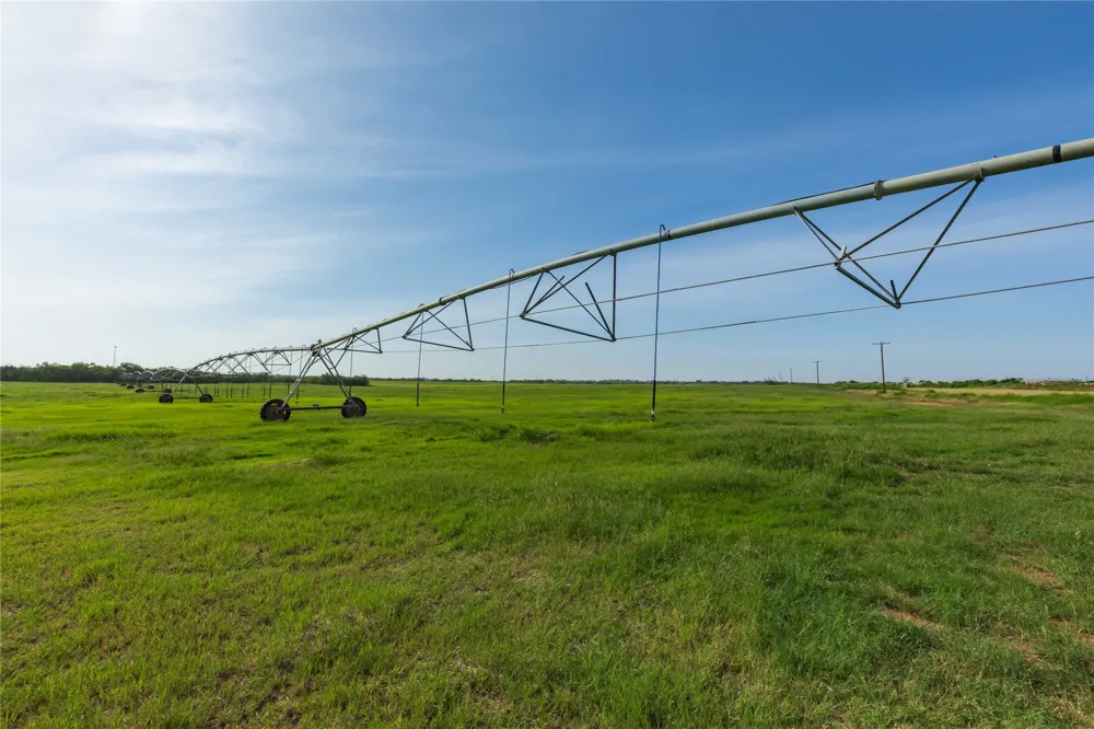 244 S County Road 221 Snyder, TX 79549