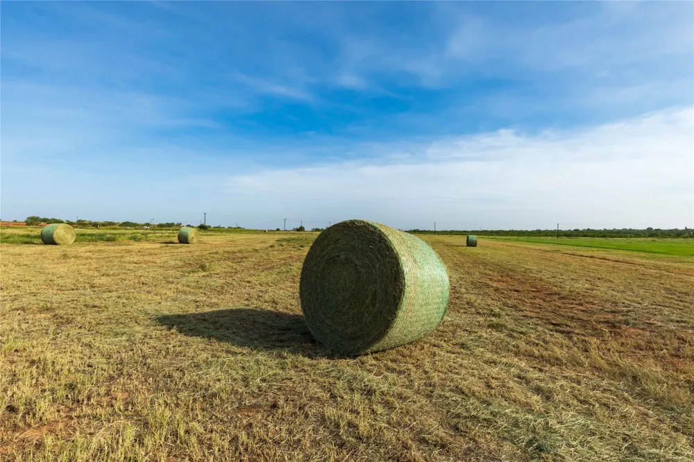 244 S County Road 221 Snyder, TX 79549