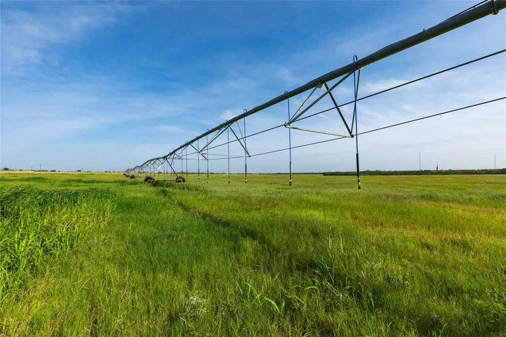 244 S County Road 221 Snyder, TX 79549