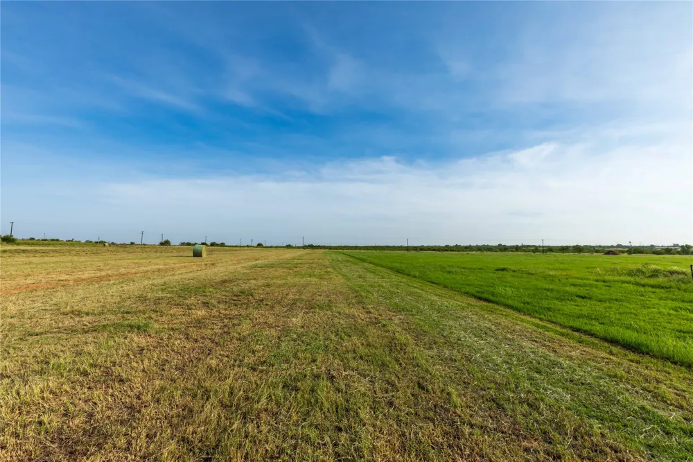 244 S County Road 221 Snyder, TX 79549
