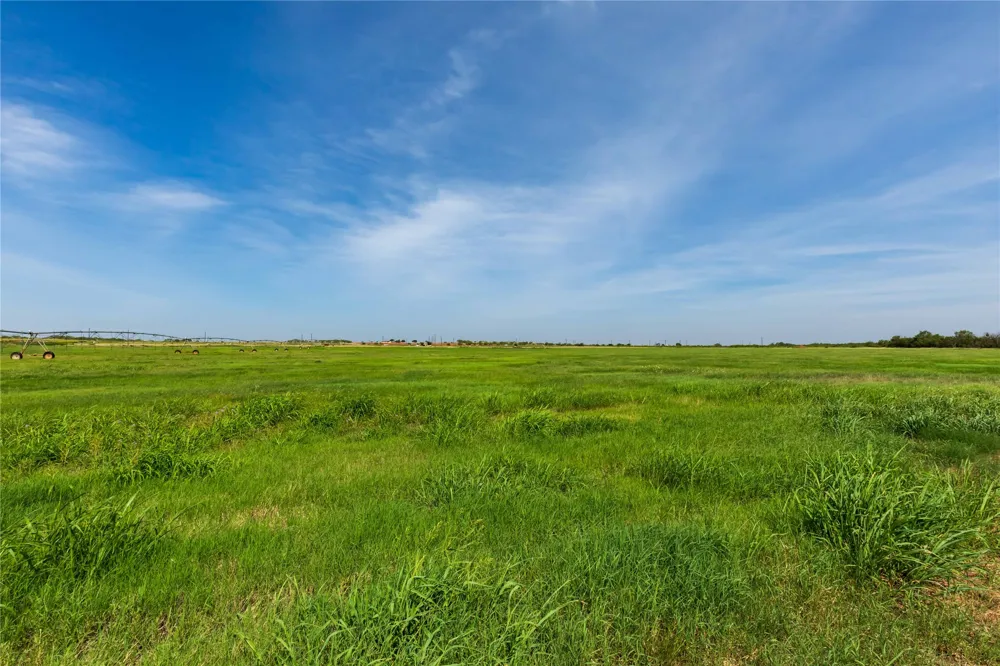 244 S County Road 221 Snyder, TX 79549