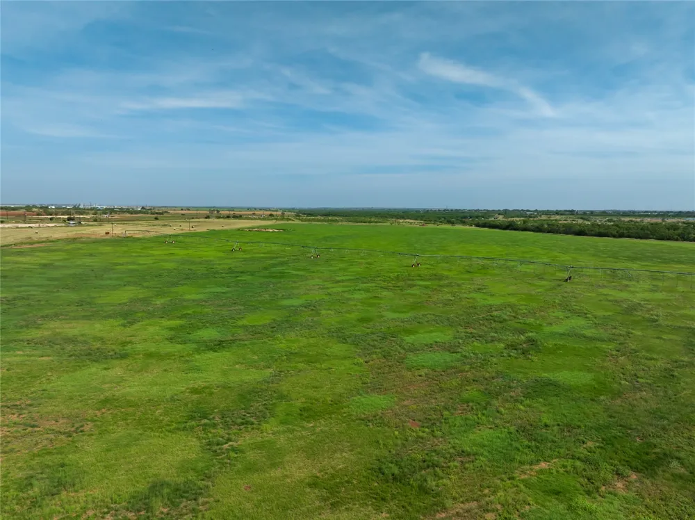 244 S County Road 221 Snyder, TX 79549