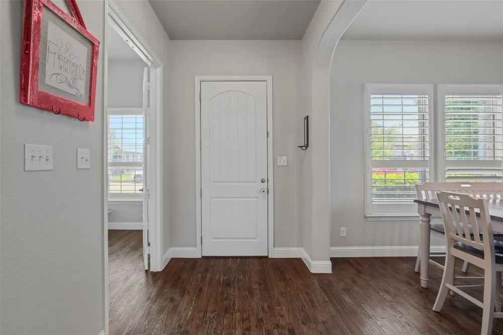 4908 Brookside Drive Denton, TX 76226