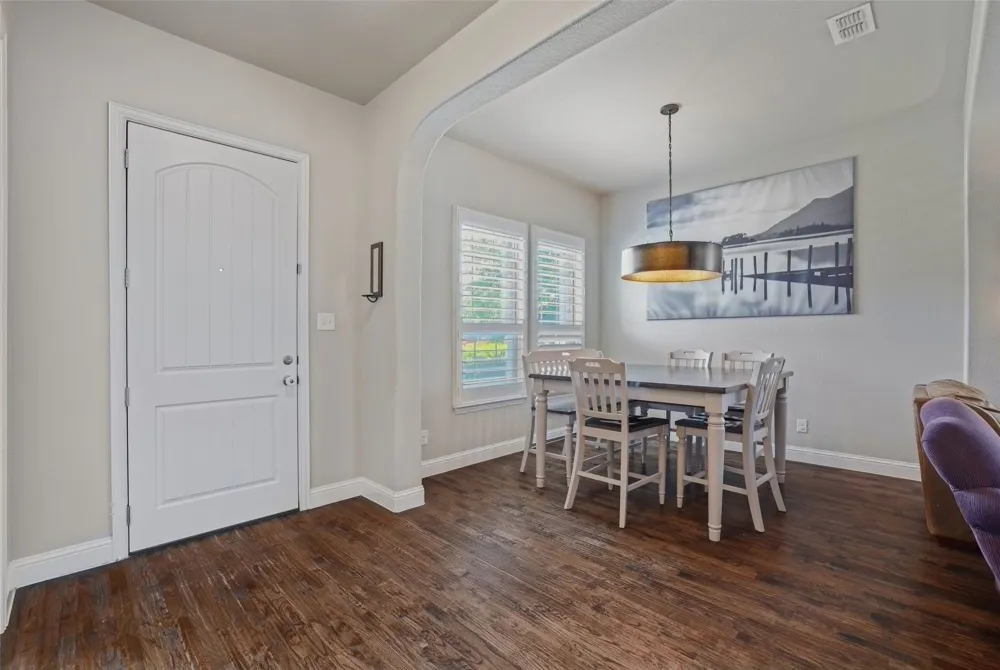4908 Brookside Drive Denton, TX 76226