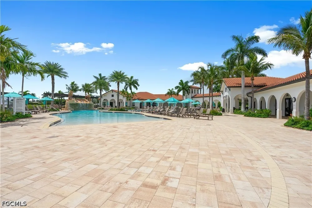 Arboretum Run Drive #201 Fort Myers, FL 33913