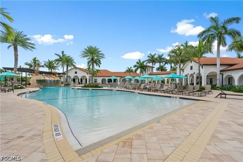 Arboretum Run Drive #201 Fort Myers, FL 33913