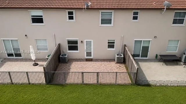 14753 SW 25th St Miami, FL 33185