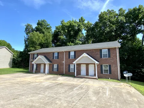 513 Peachers Ridge #D