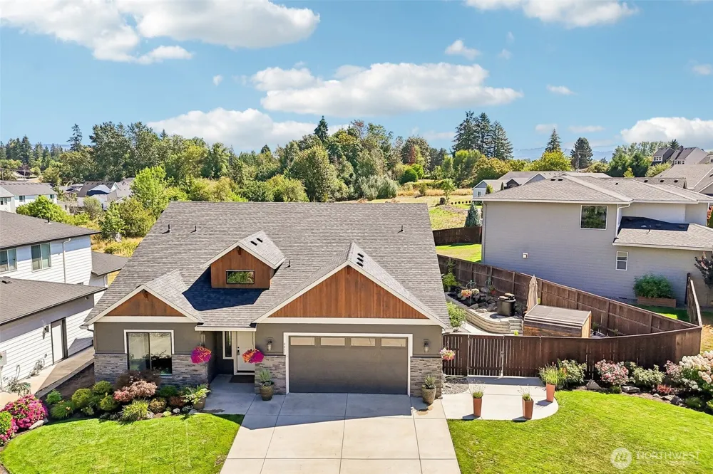 4417 SE 17th Avenue Brush Prairie, WA 98606