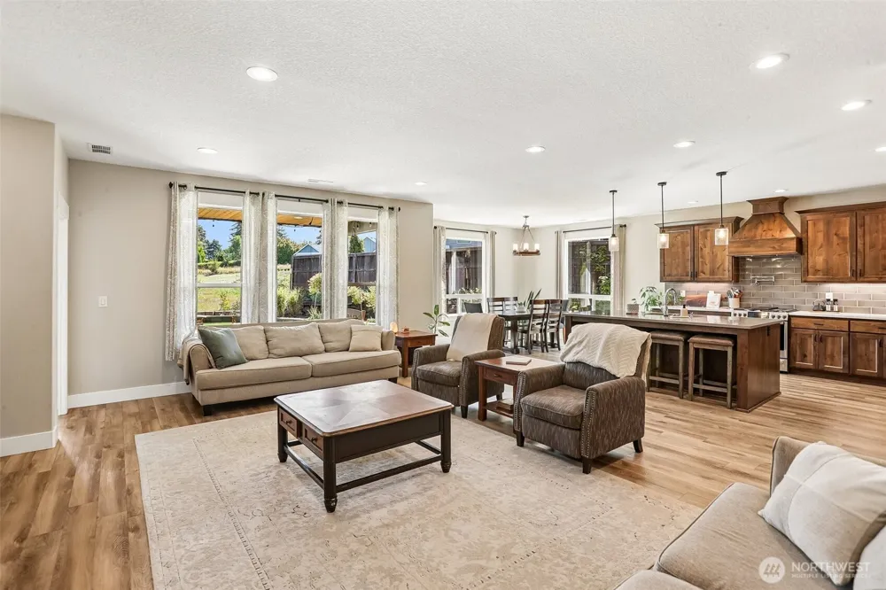 4417 SE 17th Avenue Brush Prairie, WA 98606