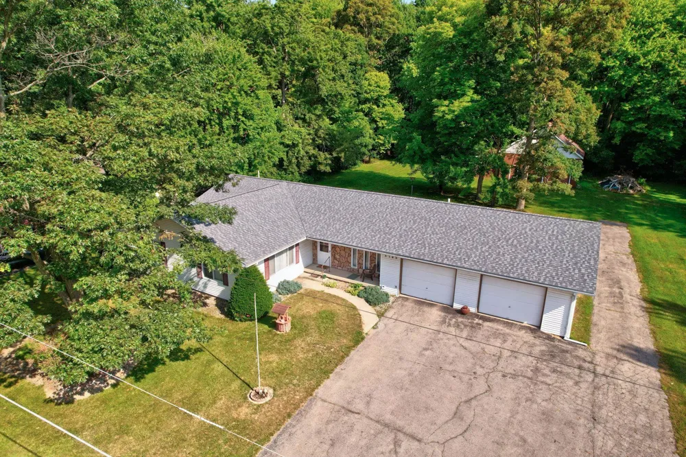 5745 E Townline Road Bridgeport Charter Township, MI 48415