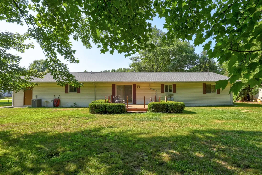 5745 E Townline Road Bridgeport Charter Township, MI 48415