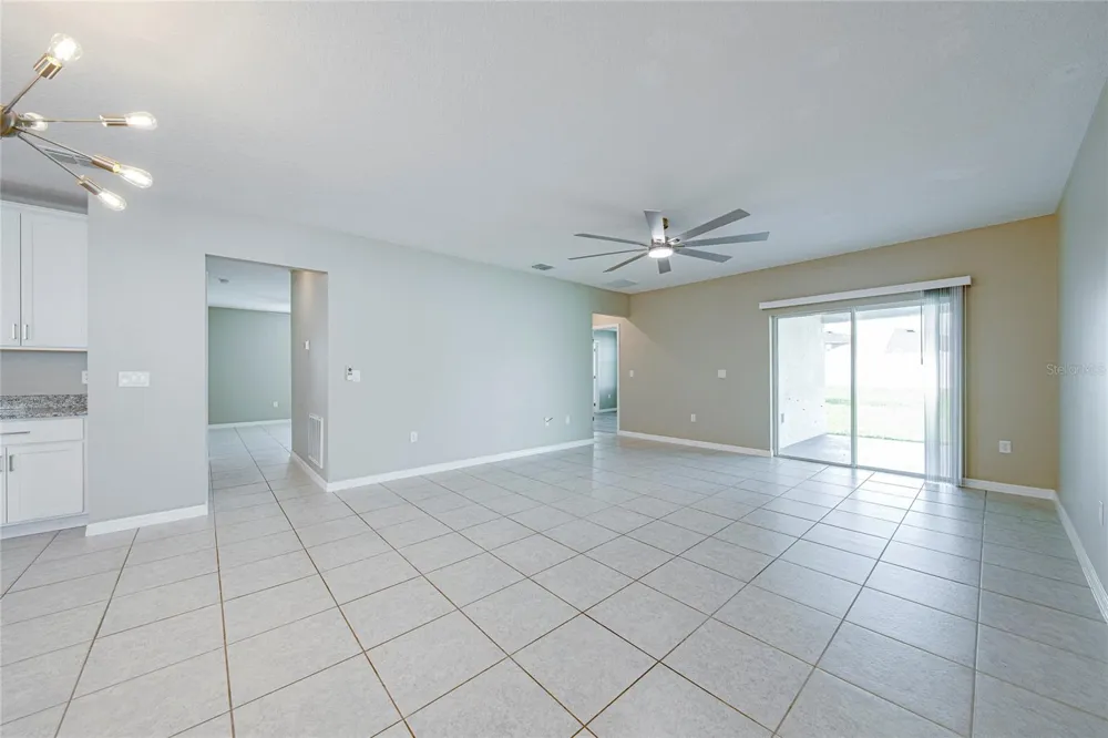352 BRIARBROOK LANE Haines City, FL 33844