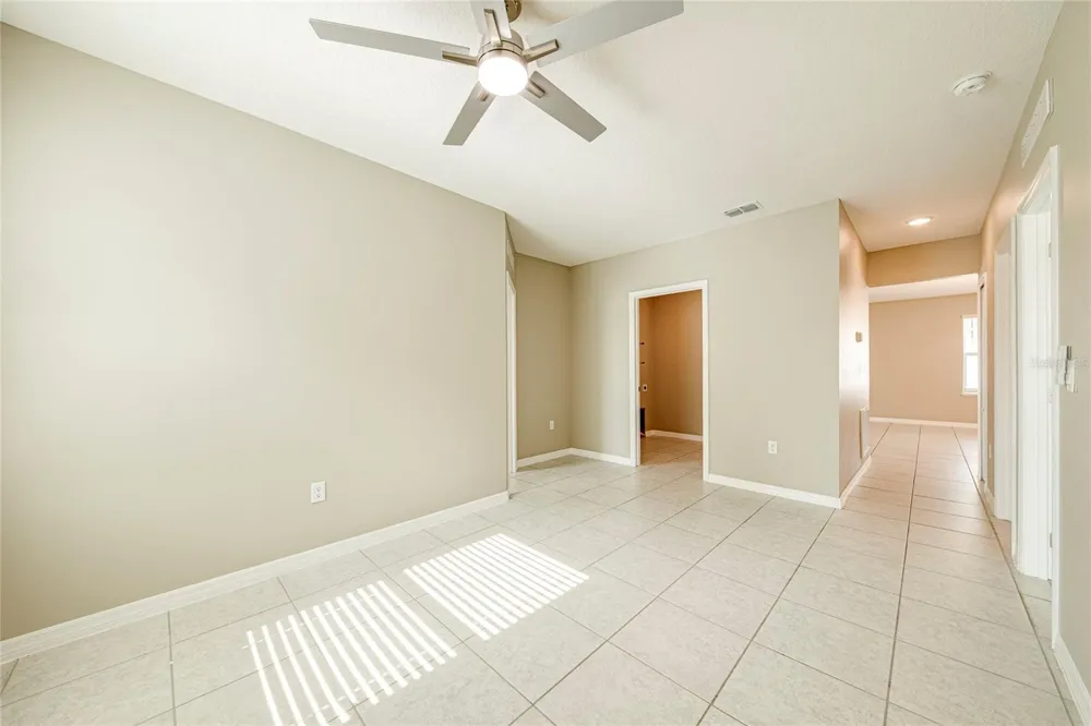 352 BRIARBROOK LANE Haines City, FL 33844