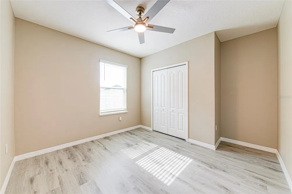 352 BRIARBROOK LANE Haines City, FL 33844