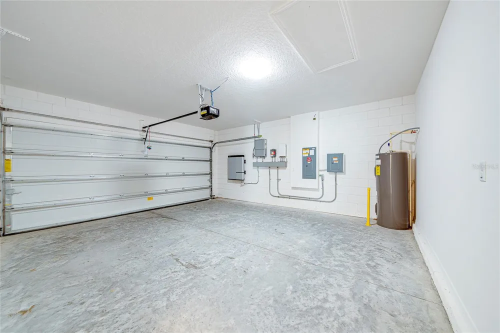 352 BRIARBROOK LANE Haines City, FL 33844