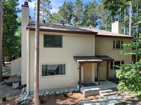 3955 Emily Lane