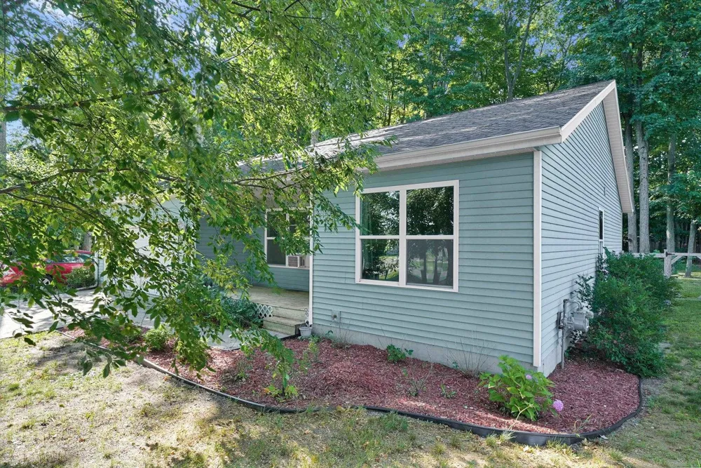 5173 Palmer Place Blair Township, MI 49685