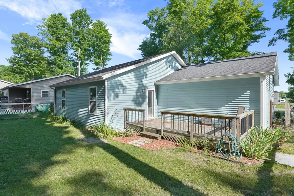 5173 Palmer Place Blair Township, MI 49685