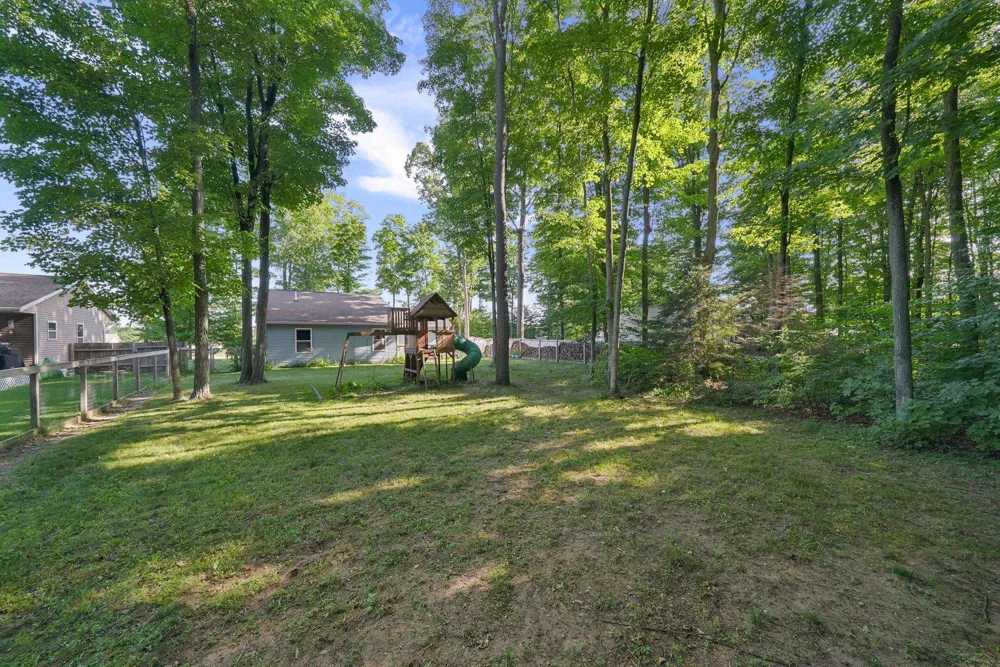 5173 Palmer Place Blair Township, MI 49685